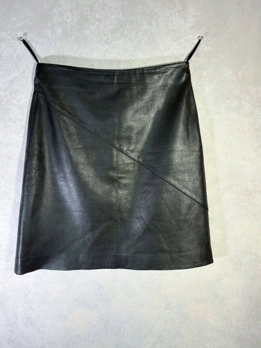 Anonymous by John Carlisle Genuine Lambskin Leather Skirt Black Size 6